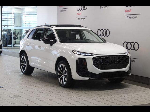 2026 Audi Q3 S line