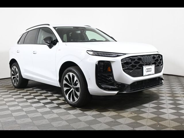 2026 Audi Q3 S line