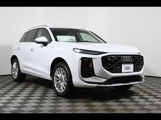 2026 Audi Q3 S line