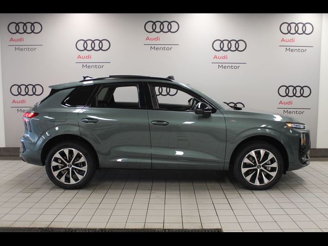 2026 Audi Q3 S line