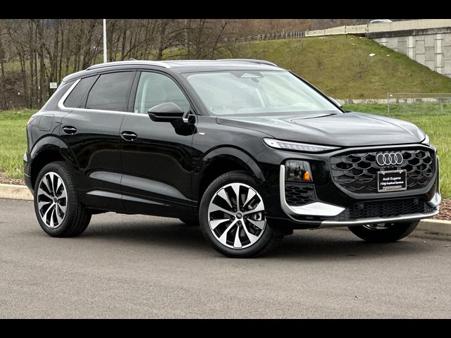 2026 Audi Q3 S line