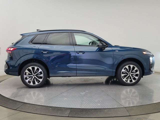 2026 Audi Q3 S line