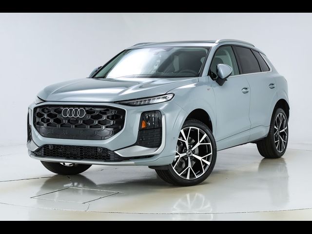 2026 Audi Q3 S line
