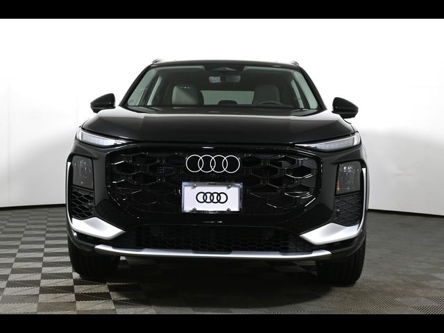 2026 Audi Q3 S line