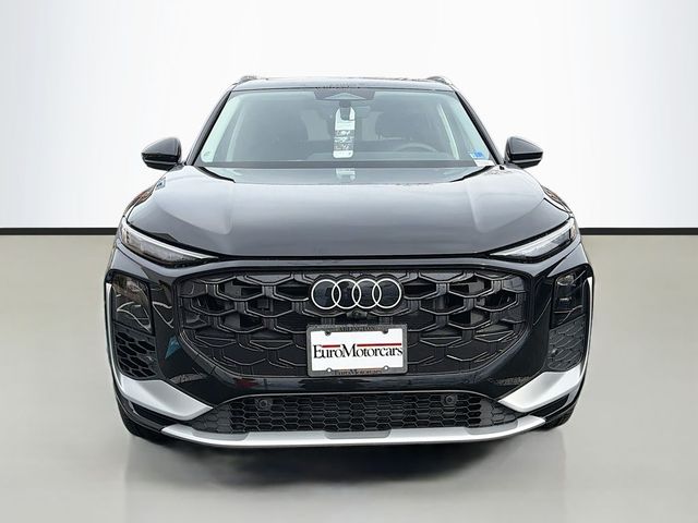 2026 Audi Q3 S line