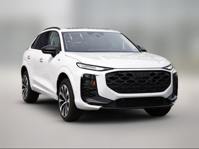 2026 Audi Q3 S line