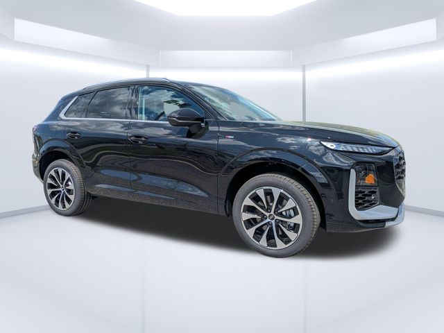 2026 Audi Q3 S line