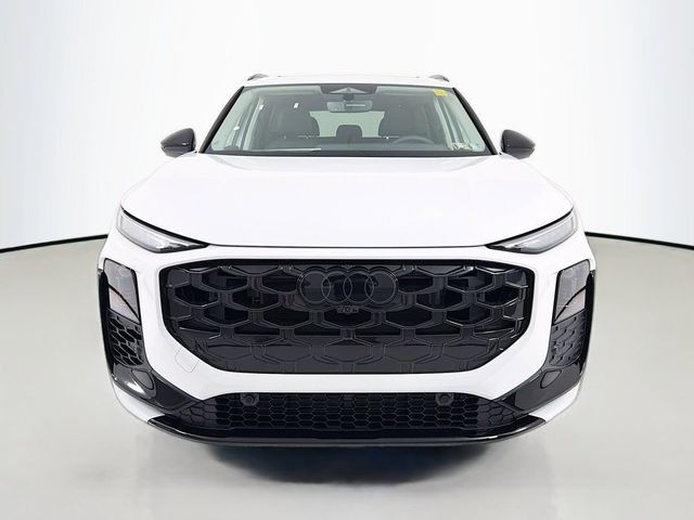 2026 Audi Q3 S line