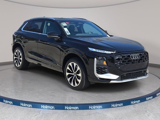 2026 Audi Q3 S line