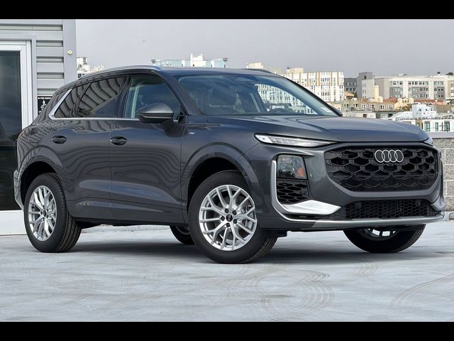 2026 Audi Q3 S line