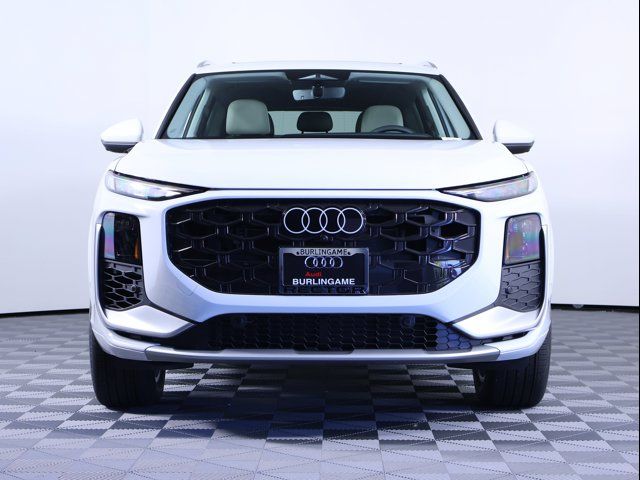 2026 Audi Q3 S line