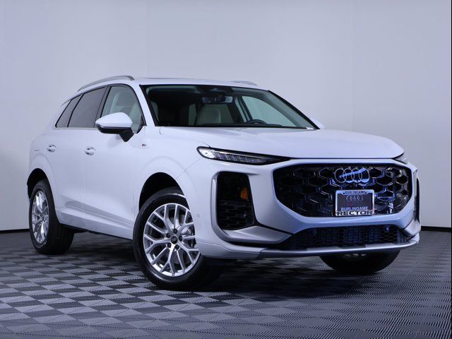 2026 Audi Q3 S line