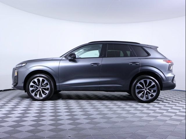 2026 Audi Q3 S line