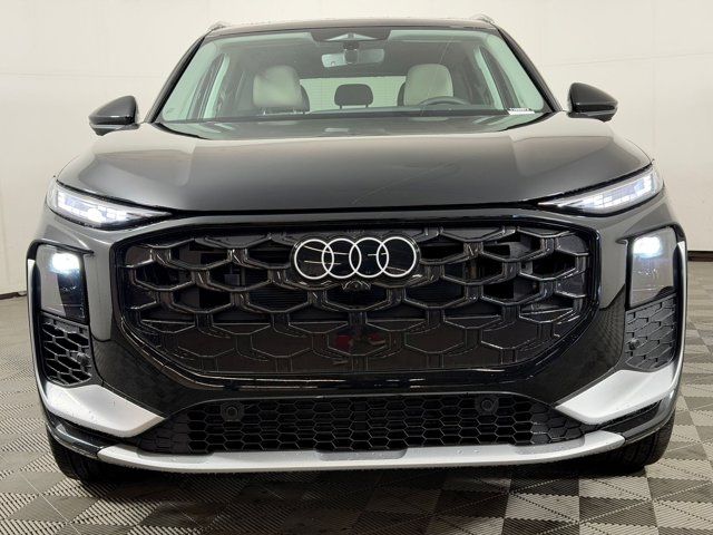 2026 Audi Q3 S line