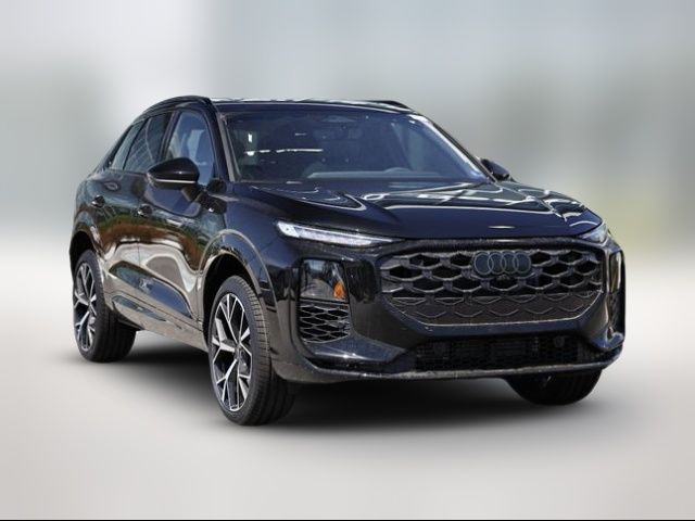 2026 Audi Q3 S line