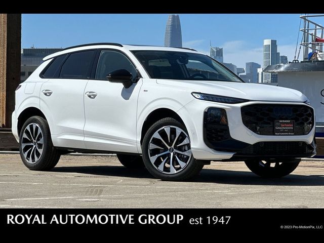 2026 Audi Q3 S line
