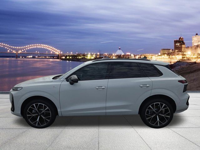 2026 Audi Q3 S line