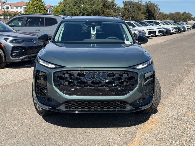 2026 Audi Q3 S line