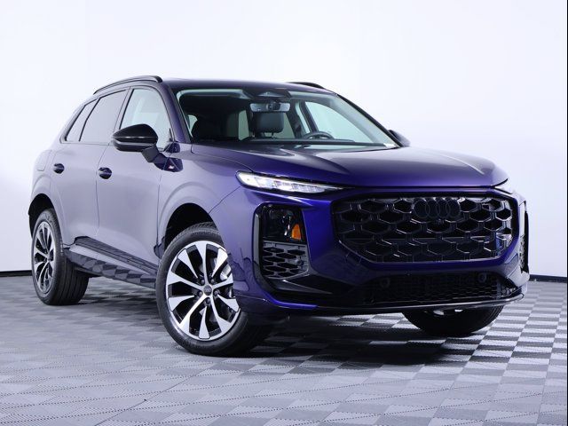 2026 Audi Q3 S line