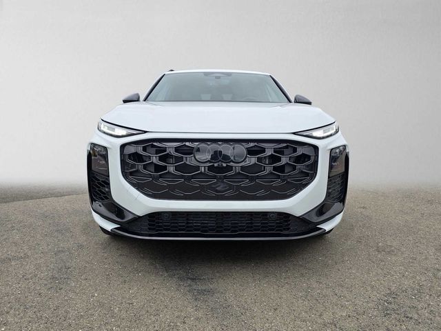 2026 Audi Q3 S line
