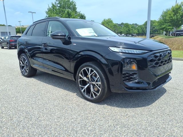 2026 Audi Q3 S line