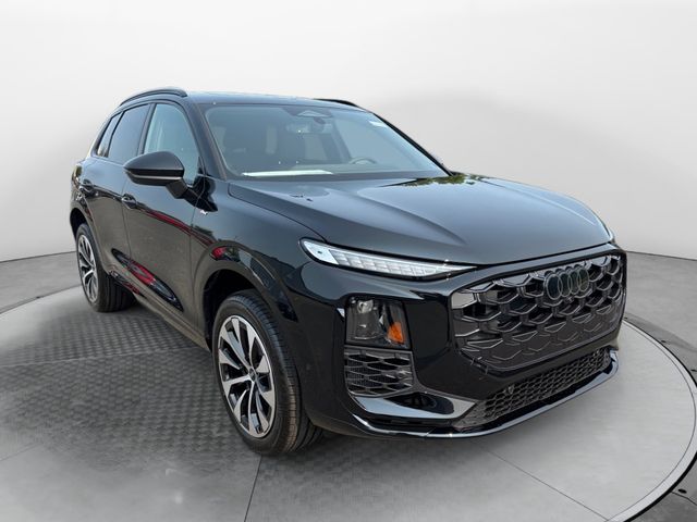 2026 Audi Q3 S line