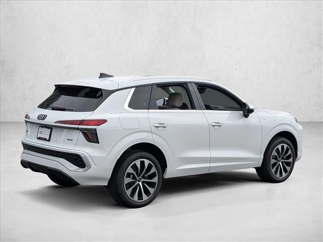 2026 Audi Q3 S line