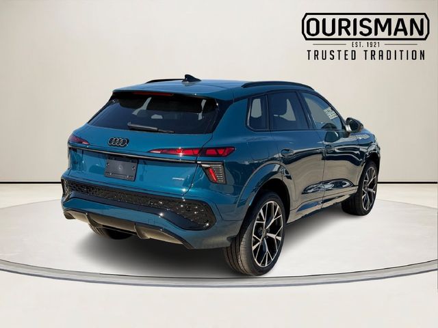 2026 Audi Q3 S line