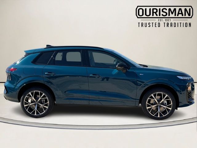 2026 Audi Q3 S line