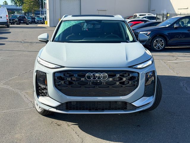 2026 Audi Q3 S line