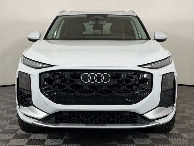 2026 Audi Q3 S line