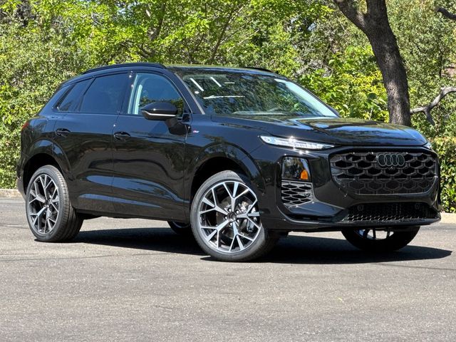 2026 Audi Q3 S line