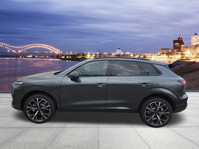 2026 Audi Q3 S line