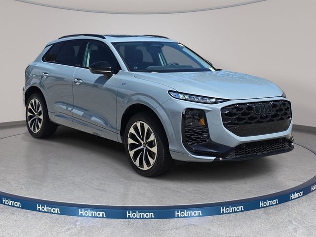 2026 Audi Q3 S line