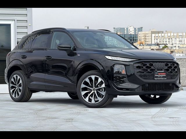 2026 Audi Q3 S line