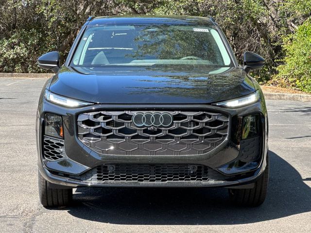 2026 Audi Q3 S line