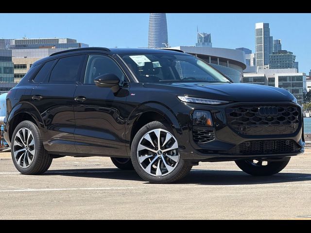 2026 Audi Q3 S line