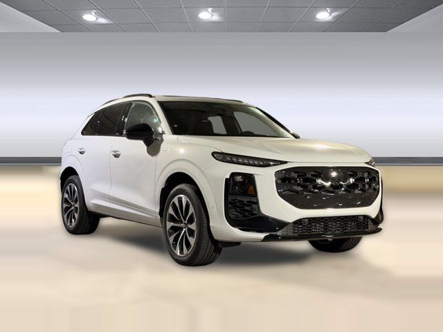 2026 Audi Q3 S line