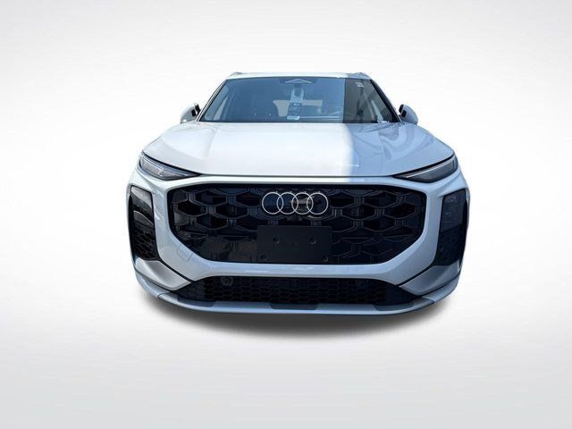 2026 Audi Q3 S line
