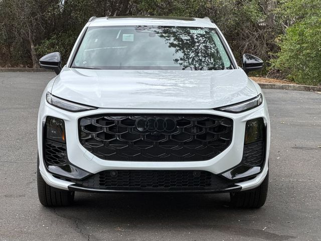 2026 Audi Q3 S line