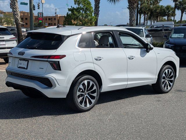 2026 Audi Q3 S line