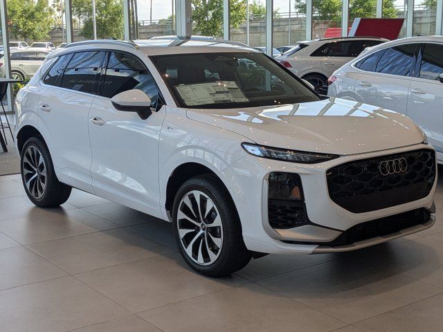 2026 Audi Q3 S line