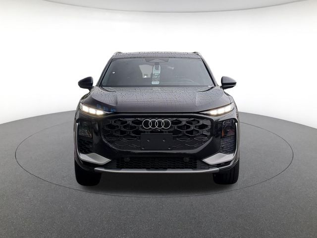 2026 Audi Q3 S line