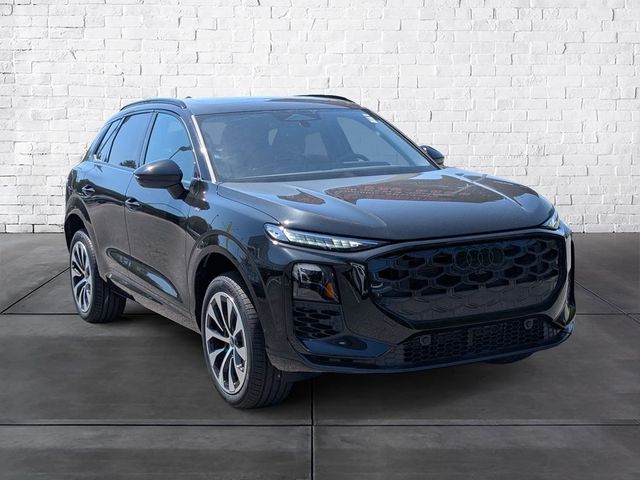 2026 Audi Q3 S line