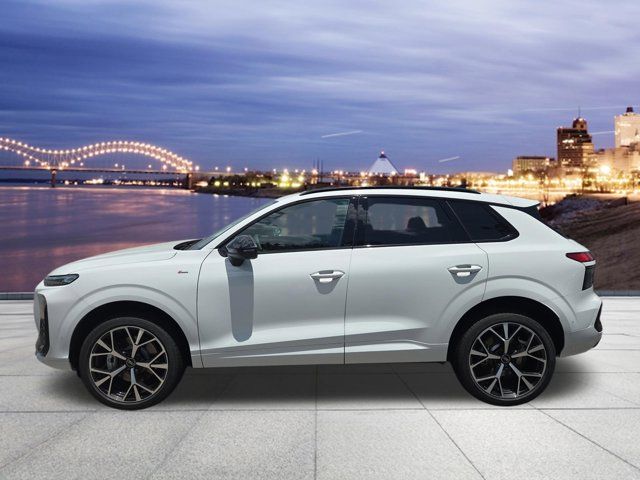 2026 Audi Q3 S line