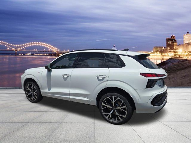 2026 Audi Q3 S line