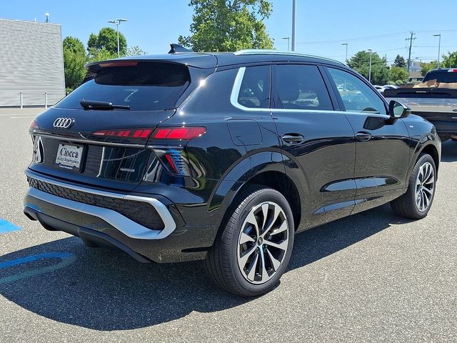 2026 Audi Q3 S line