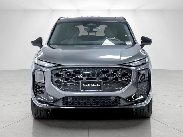 2026 Audi Q3 S line