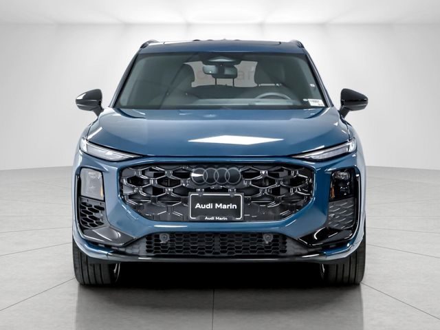 2026 Audi Q3 S line