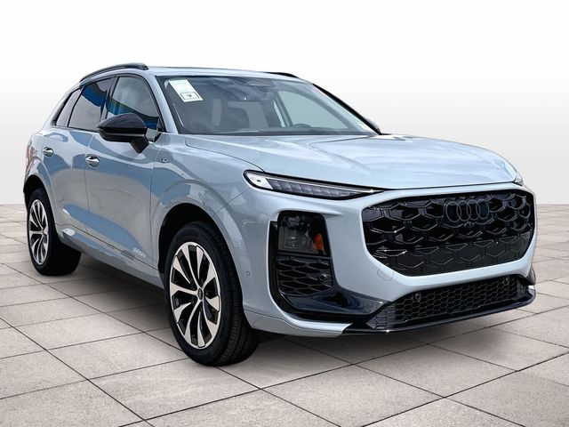 2026 Audi Q3 S line
